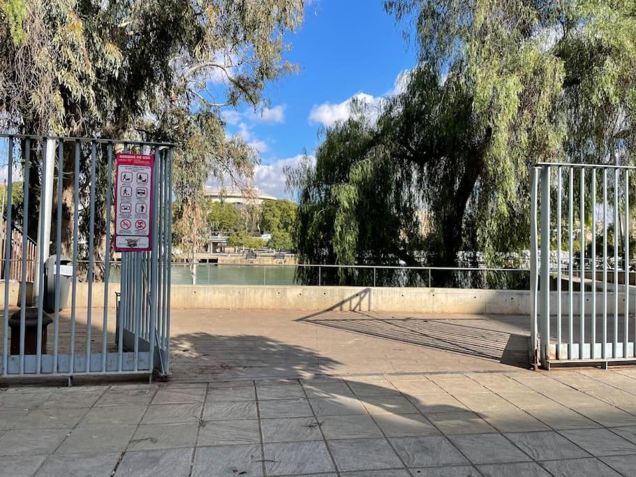 דירות סביליה Selva La Bella. En El Corazon De Triana מראה חיצוני תמונה